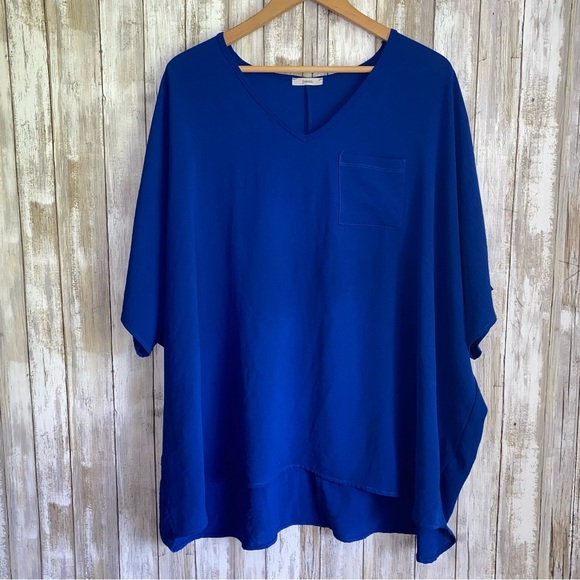 JODIFL Tops - Jodifl Navy Blue Oversized Blouse